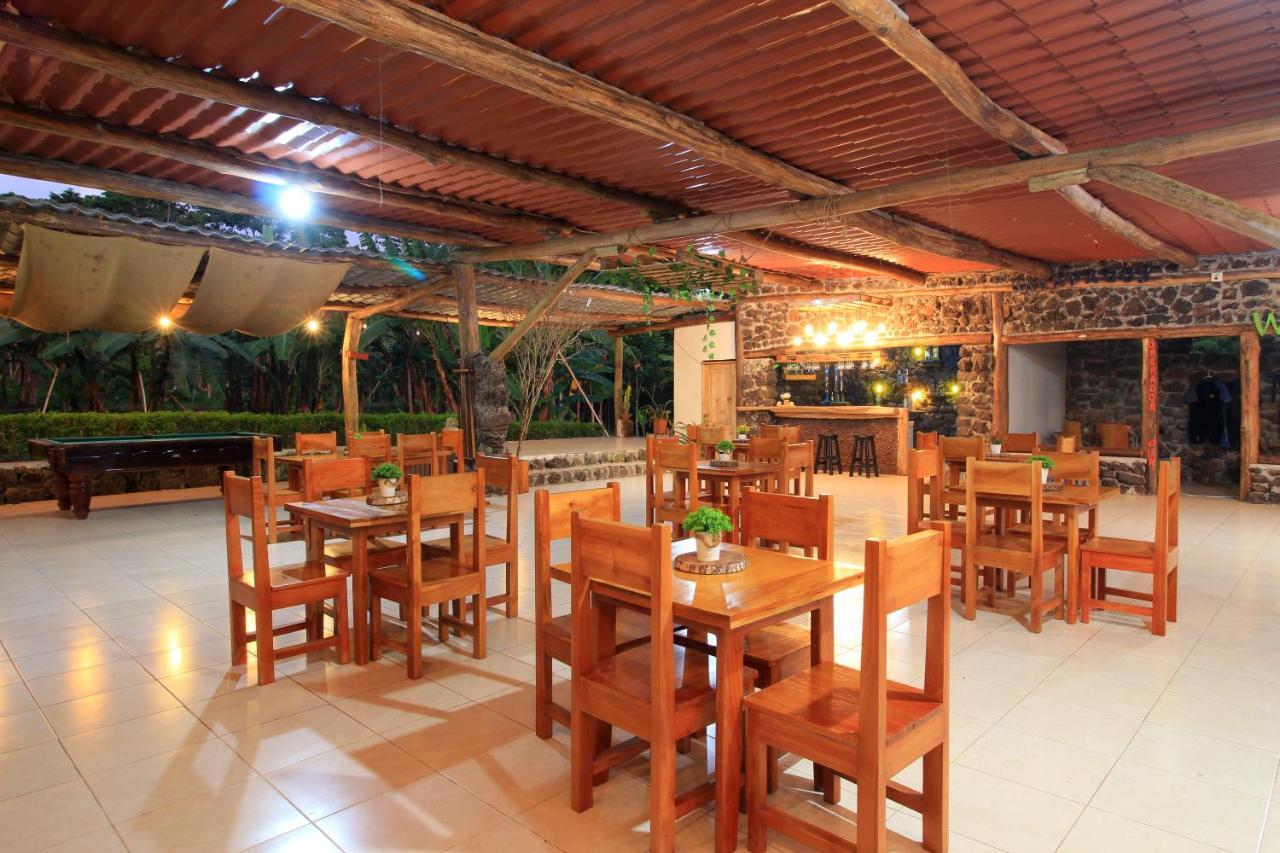 Natura Gardens Galapagos Bellavista  Exterior foto